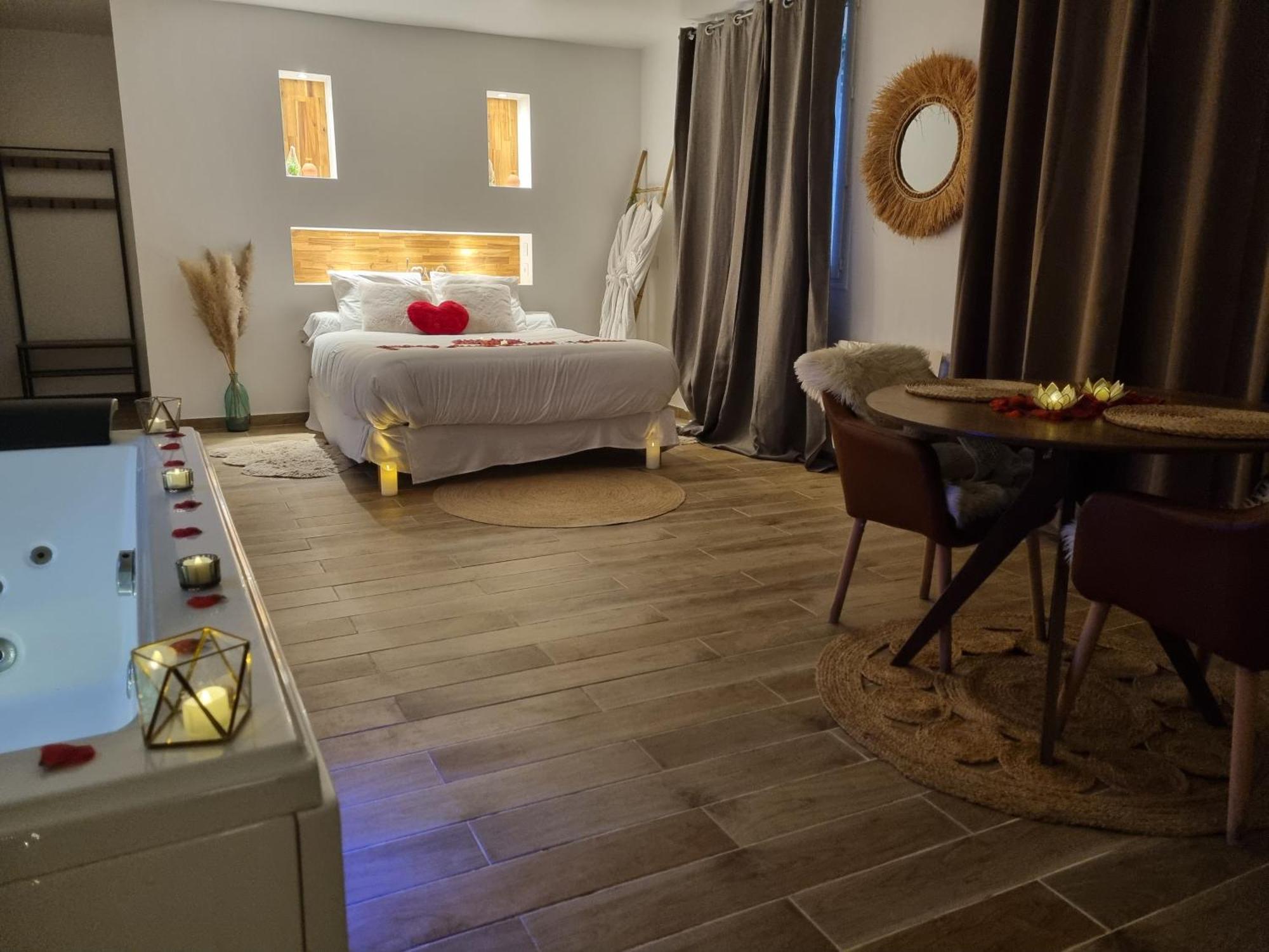 Suite De Charme Avec Jacuzzi Et Jardin Privatif Paris Au Calme Saint-Prix (Val d'Oise) Экстерьер фото