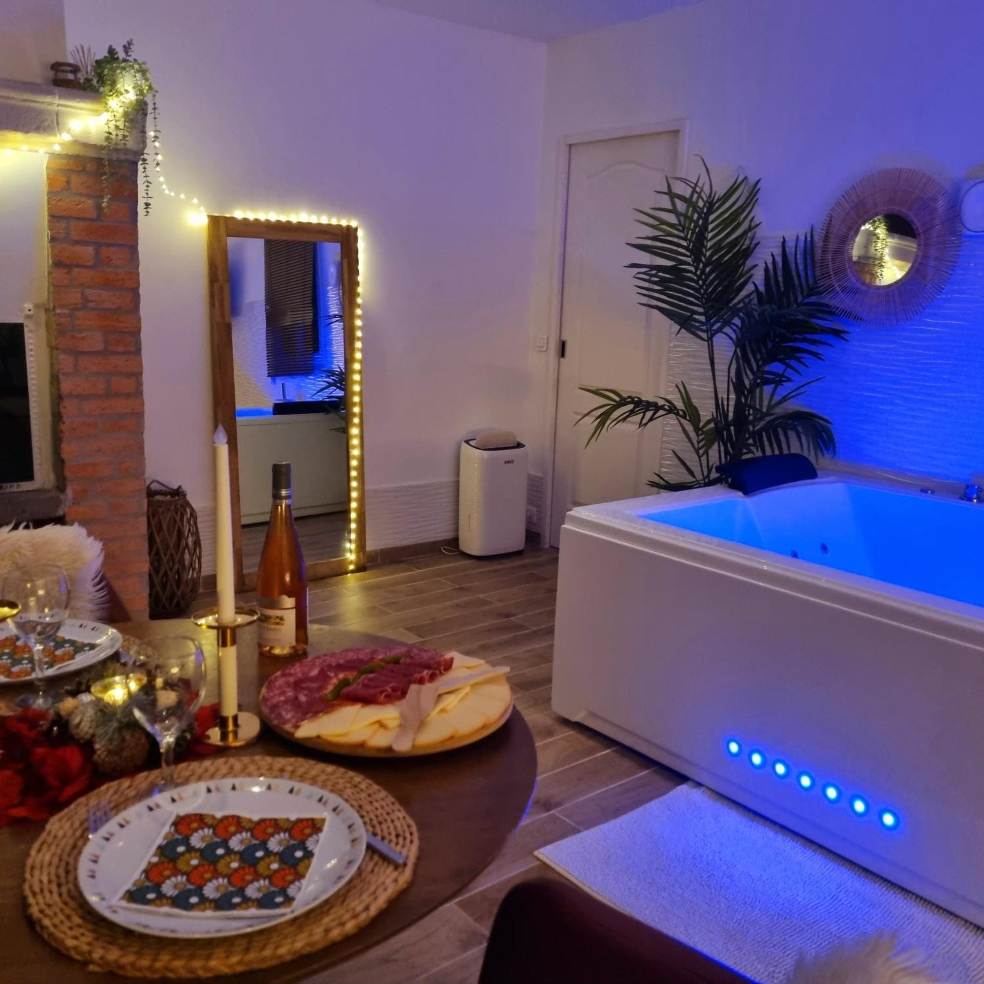 Suite De Charme Avec Jacuzzi Et Jardin Privatif Paris Au Calme Saint-Prix (Val d'Oise) Экстерьер фото