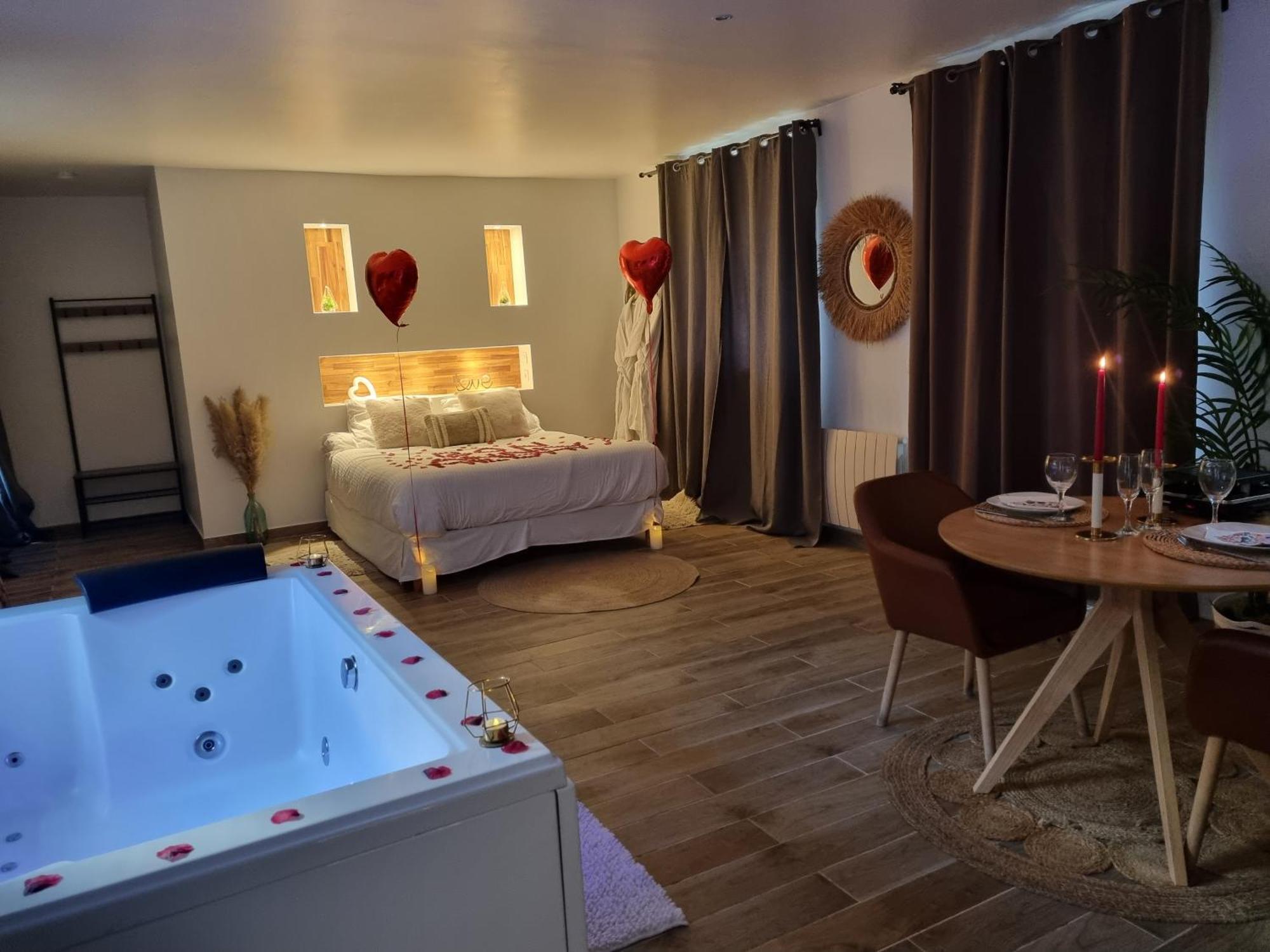 Suite De Charme Avec Jacuzzi Et Jardin Privatif Paris Au Calme Saint-Prix (Val d'Oise) Экстерьер фото